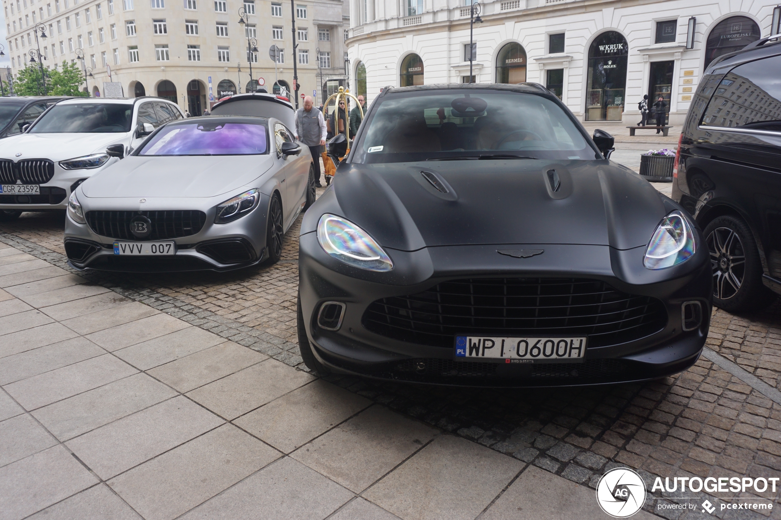 Aston Martin DBX