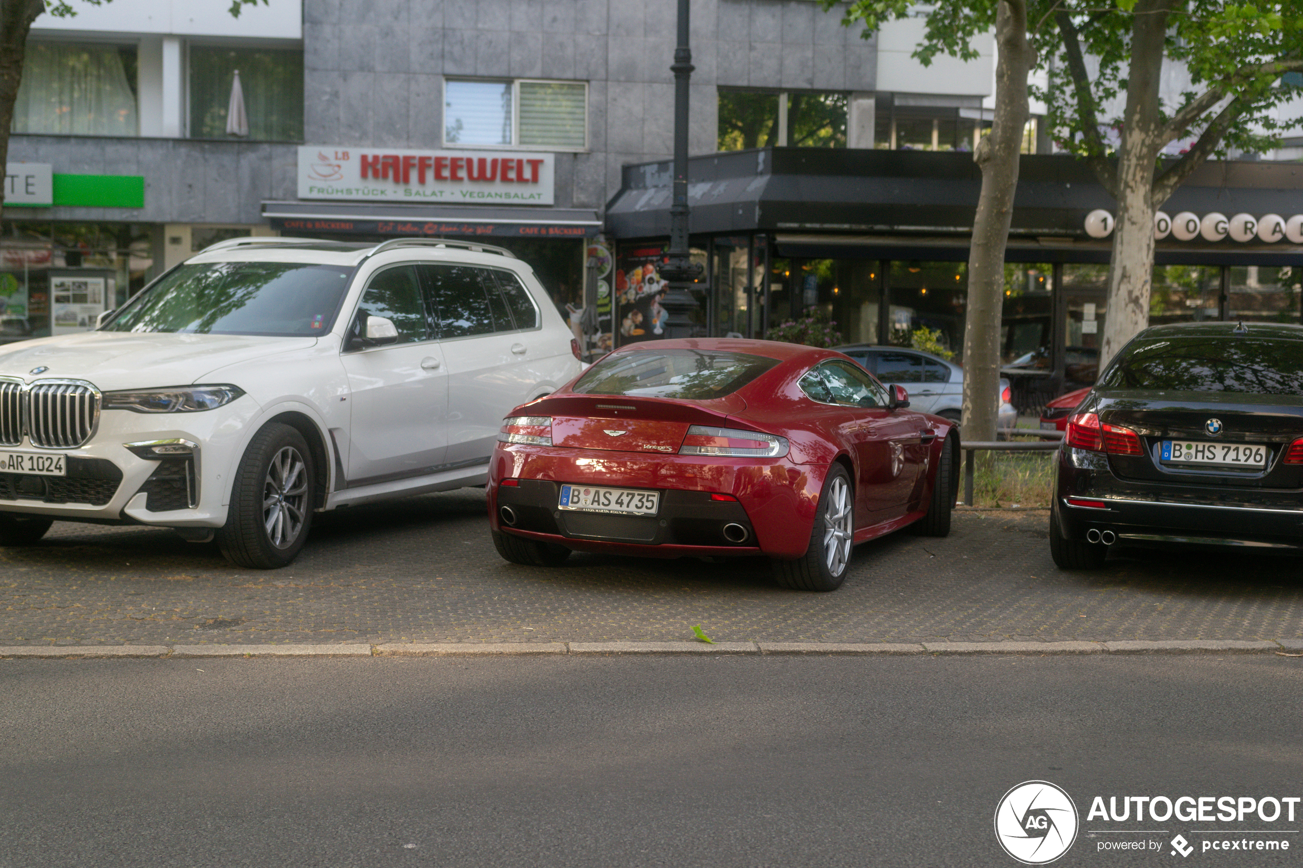 Aston Martin V8 Vantage S