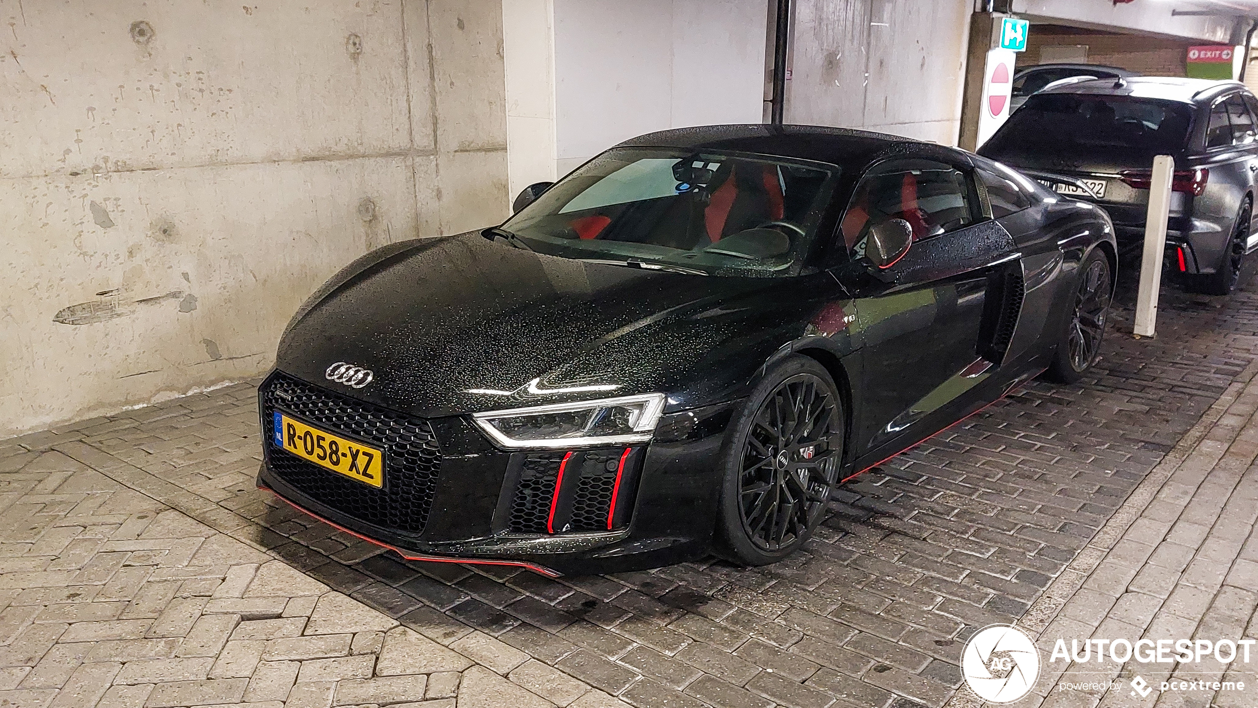 Audi R8 V10 Plus 2015