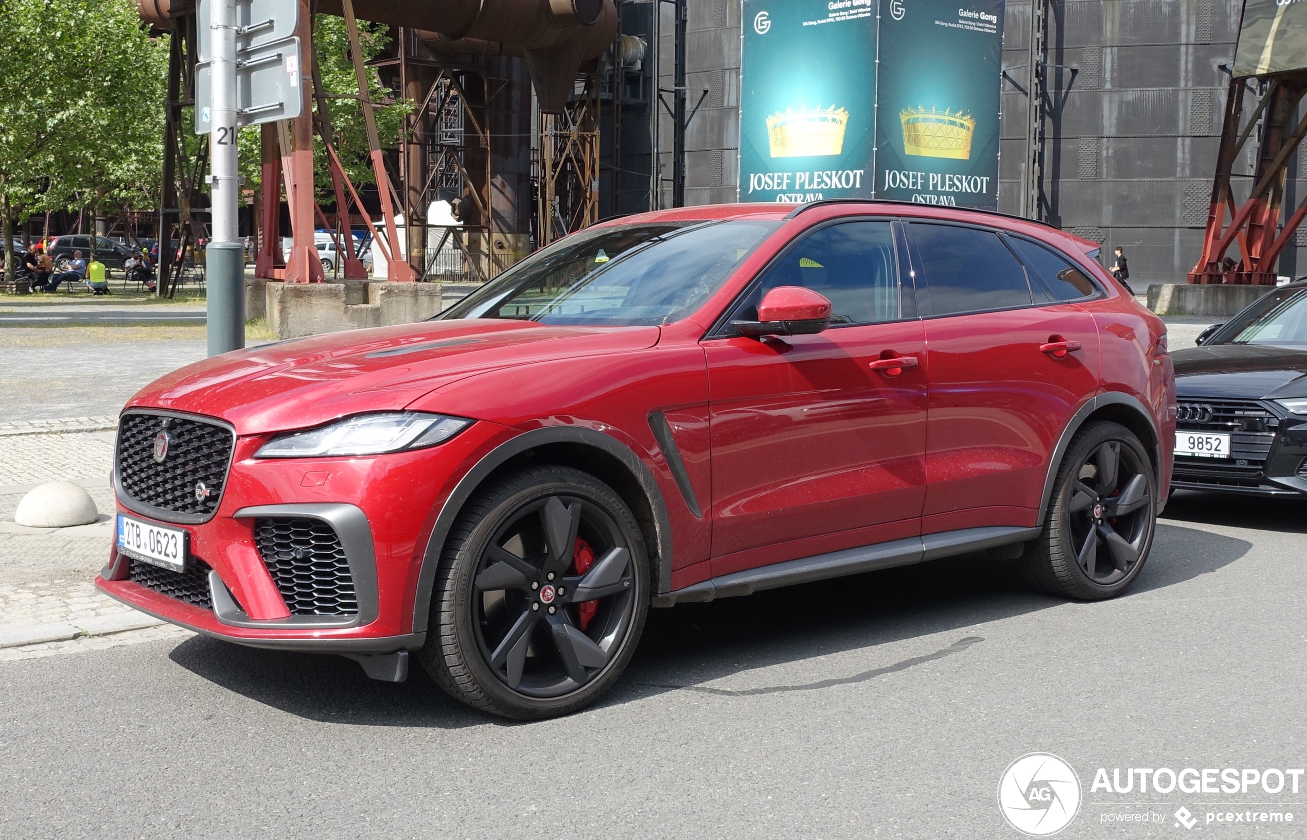 Jaguar F-PACE SVR 2021