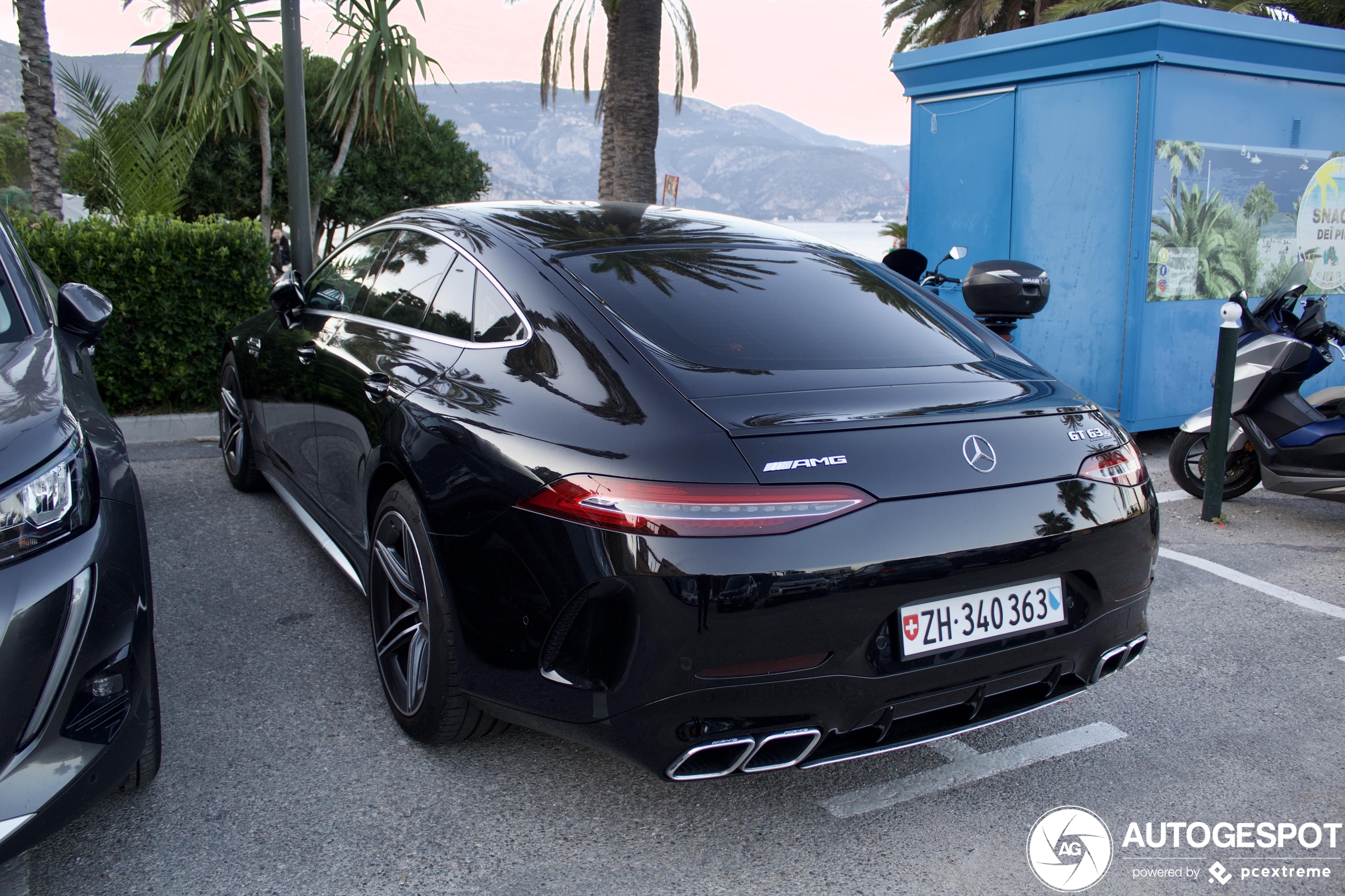 Mercedes-AMG GT 63 S X290