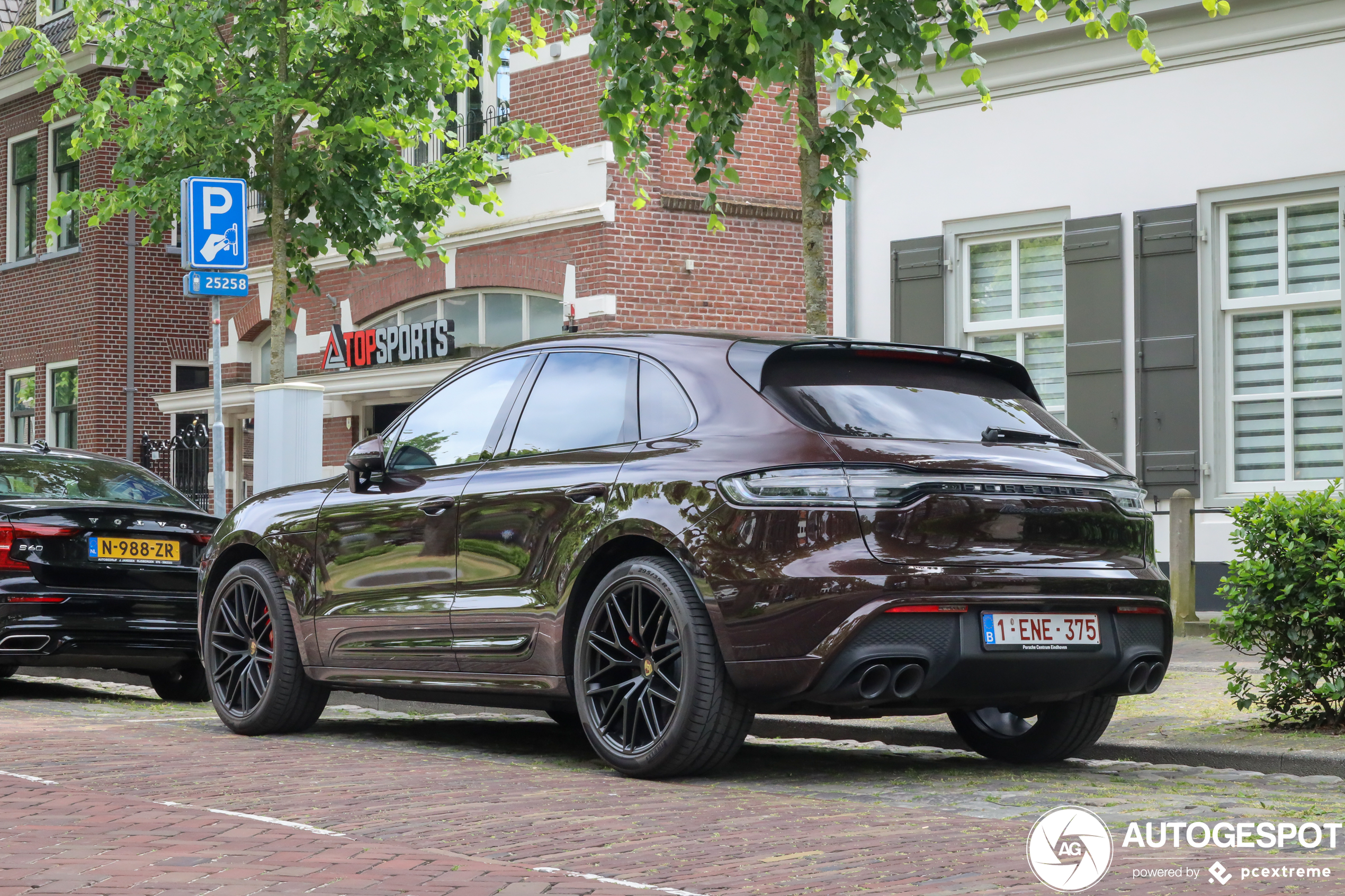 Porsche 95B Macan GTS MkIII