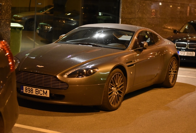 Aston Martin V8 Vantage