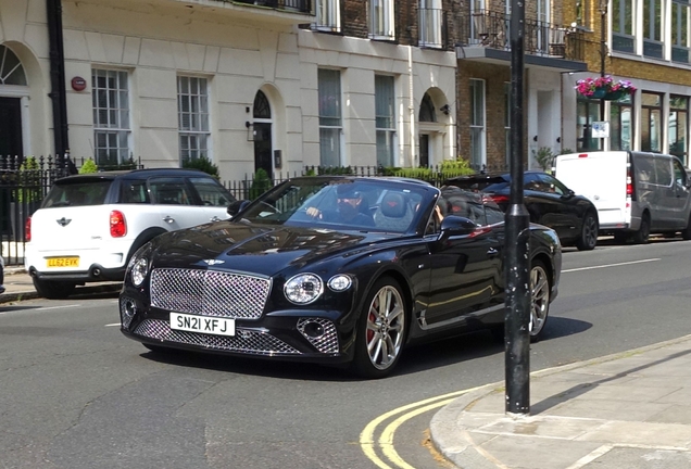 Bentley Continental GTC V8 2020