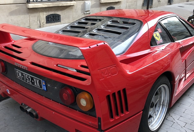 Ferrari F40