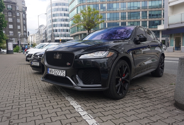 Jaguar F-PACE SVR