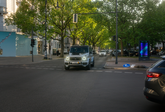 Mercedes-AMG Brabus G B40-700 W463