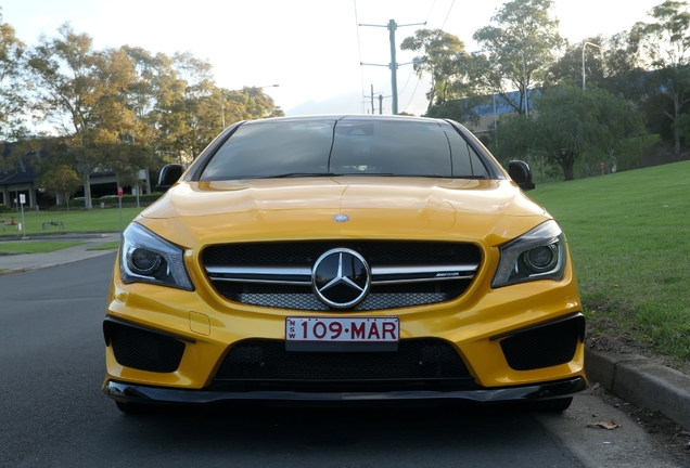 Mercedes-AMG CLA 45 Shooting Brake X117