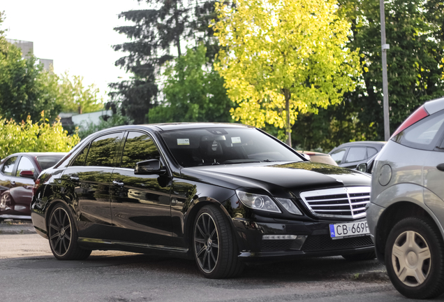 Mercedes-Benz E 63 AMG W212