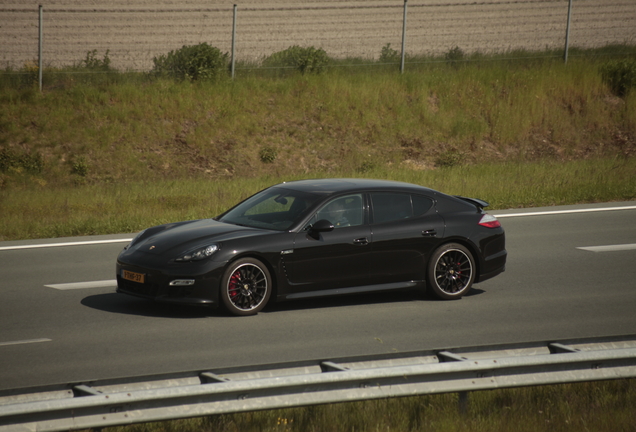 Porsche 970 Panamera GTS MkI