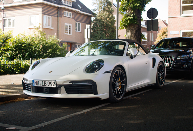 Porsche 992 Turbo S Cabriolet