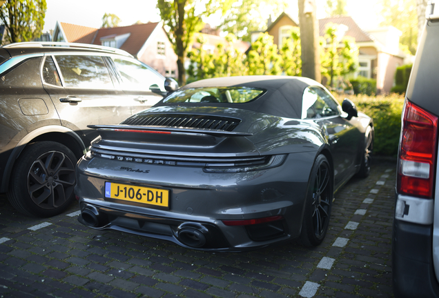 Porsche 992 Turbo S Cabriolet