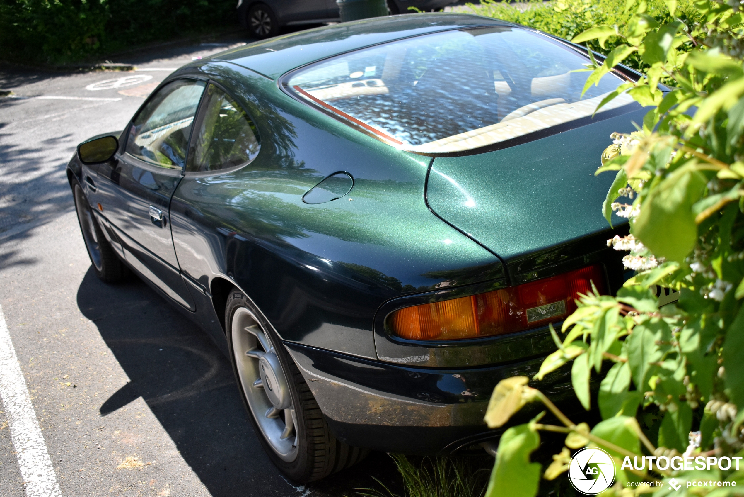 Aston Martin DB7