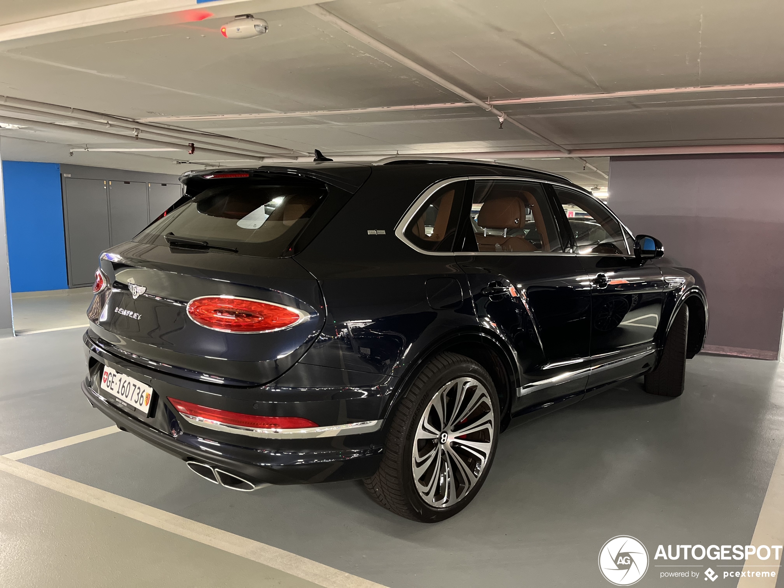 Bentley Bentayga Hybrid 2021 First Edition