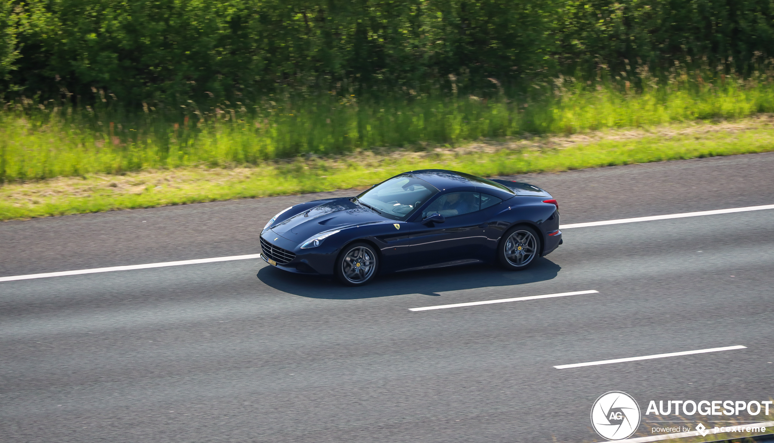 Ferrari California T