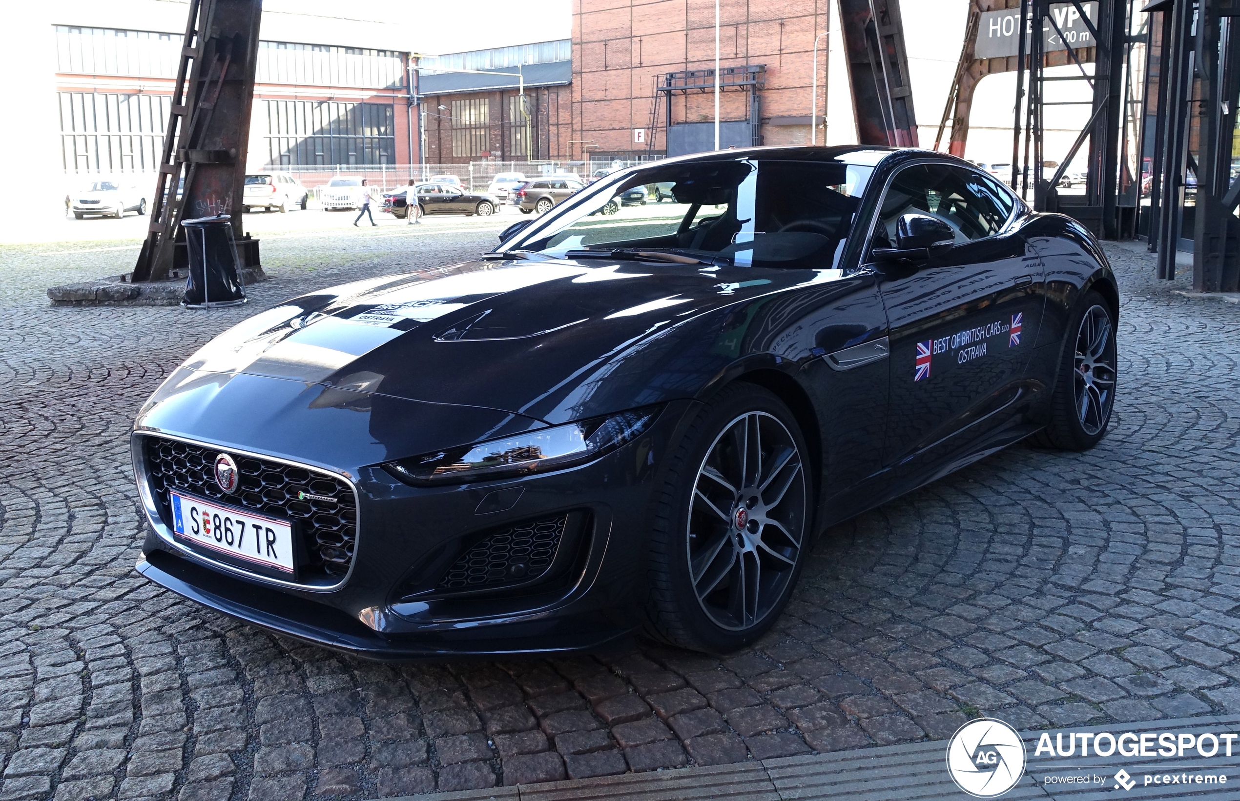 Jaguar F-TYPE P450 Coupé 2020