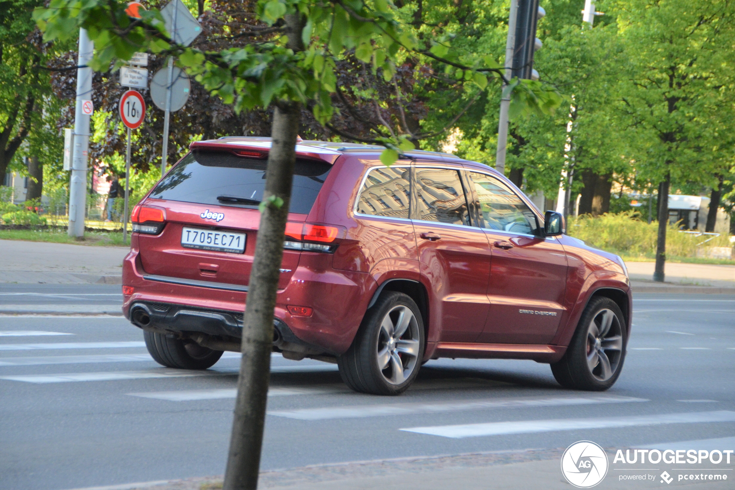 Jeep Grand Cherokee SRT 2013