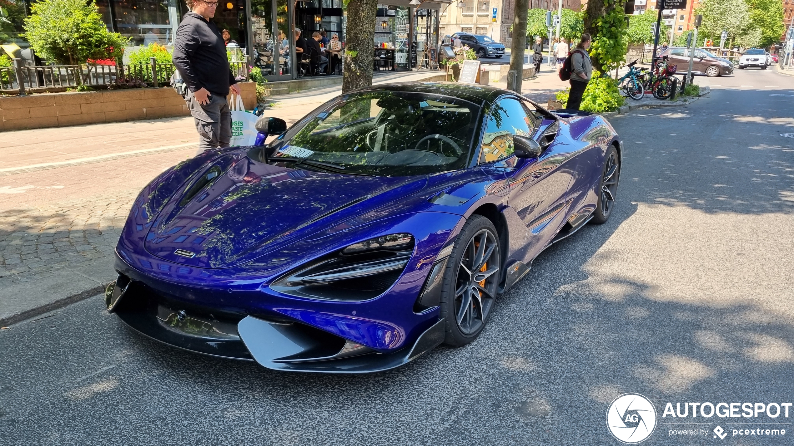 McLaren 765LT Spider