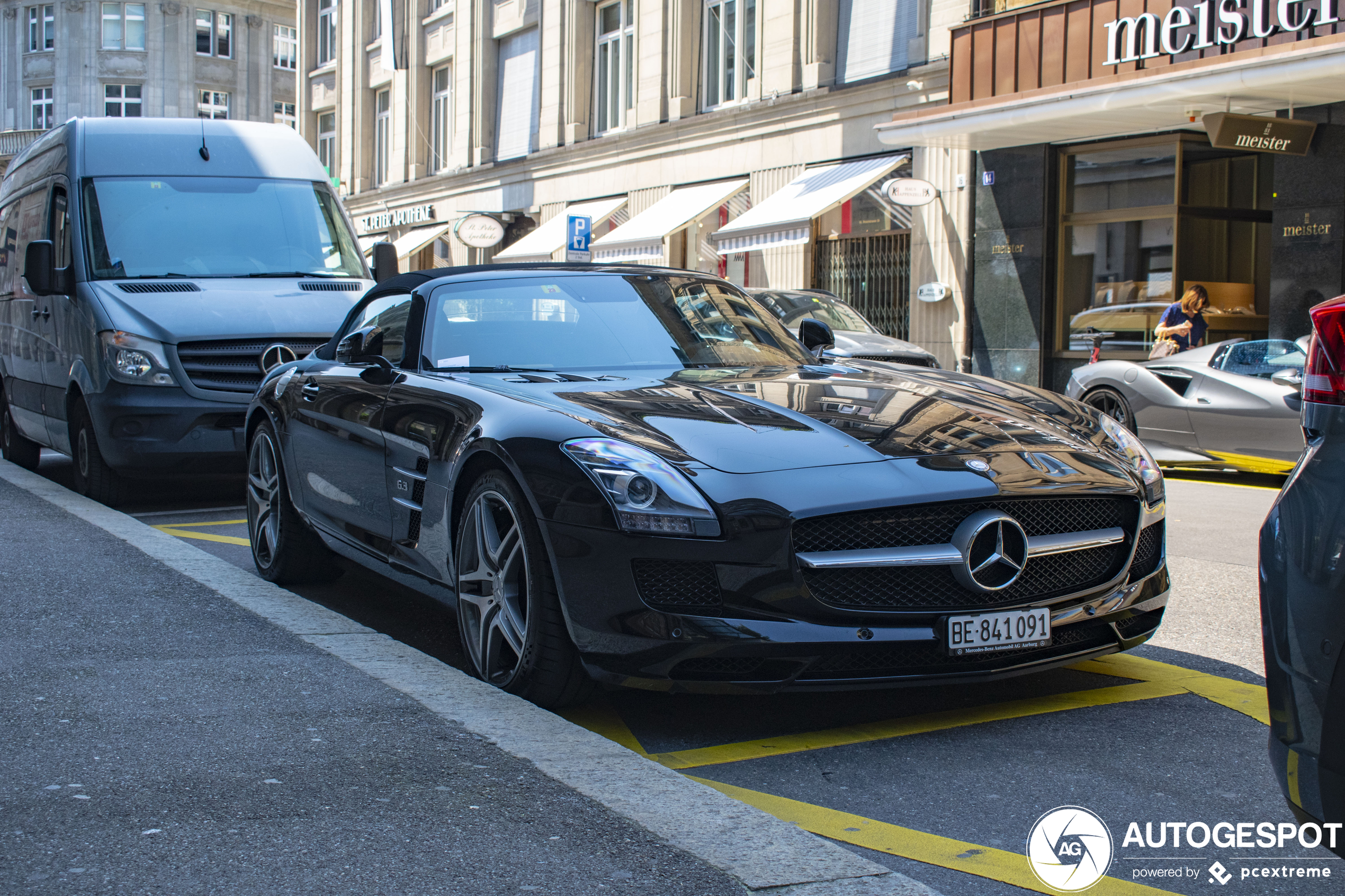 Mercedes-Benz SLS AMG Roadster