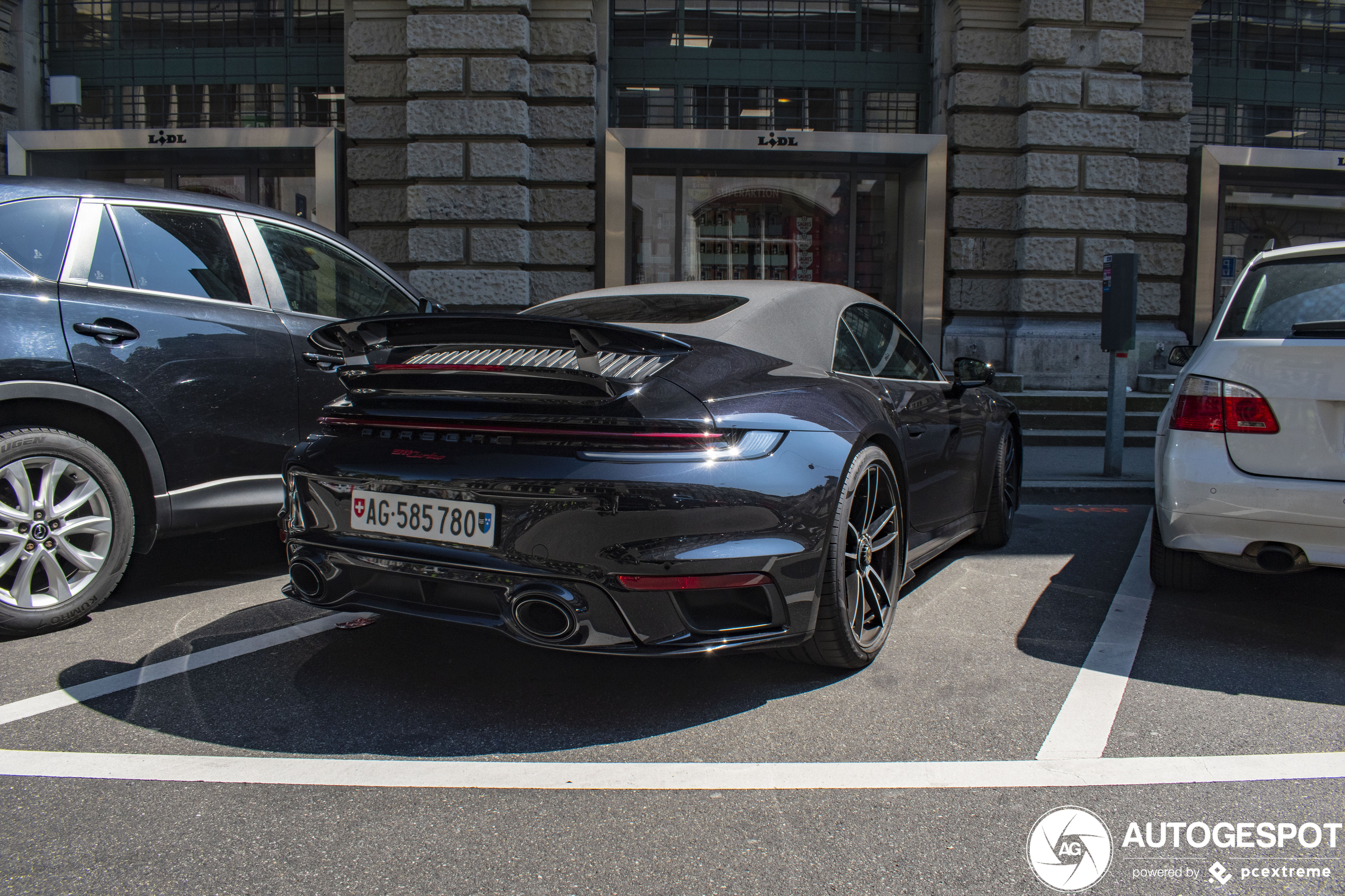 Porsche 992 Turbo Cabriolet