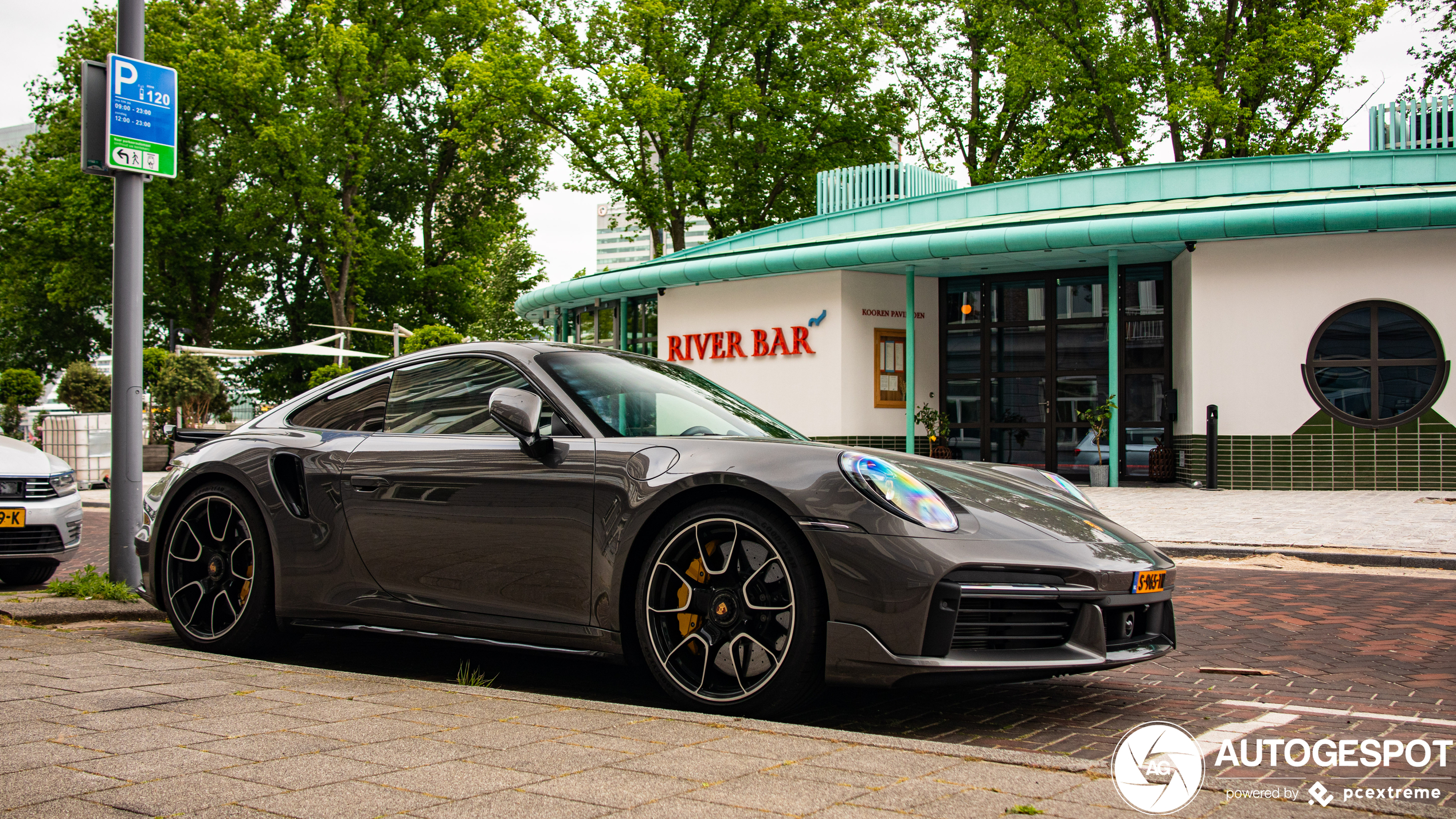 Porsche 992 Turbo S