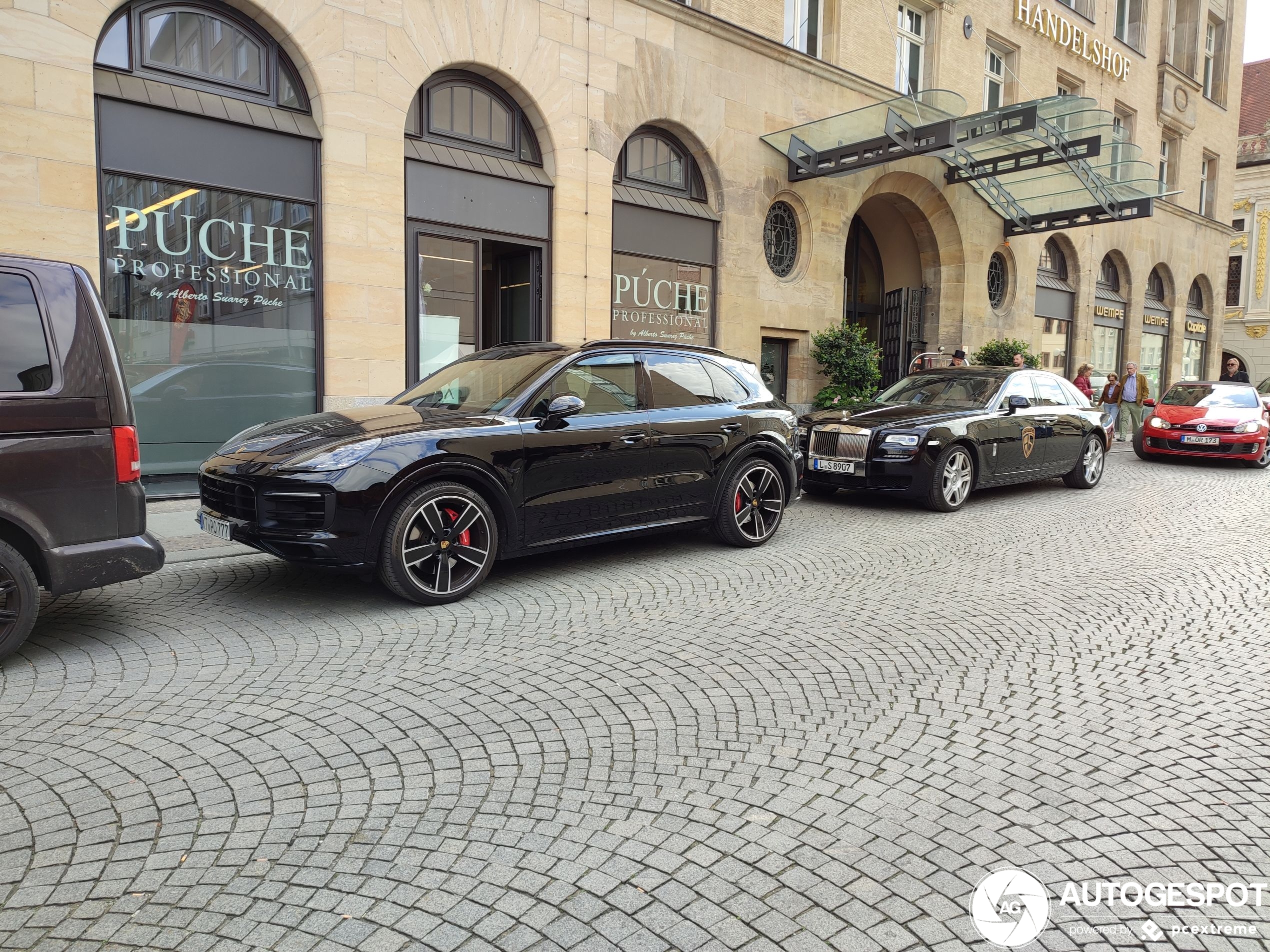 Porsche 9YA Cayenne GTS