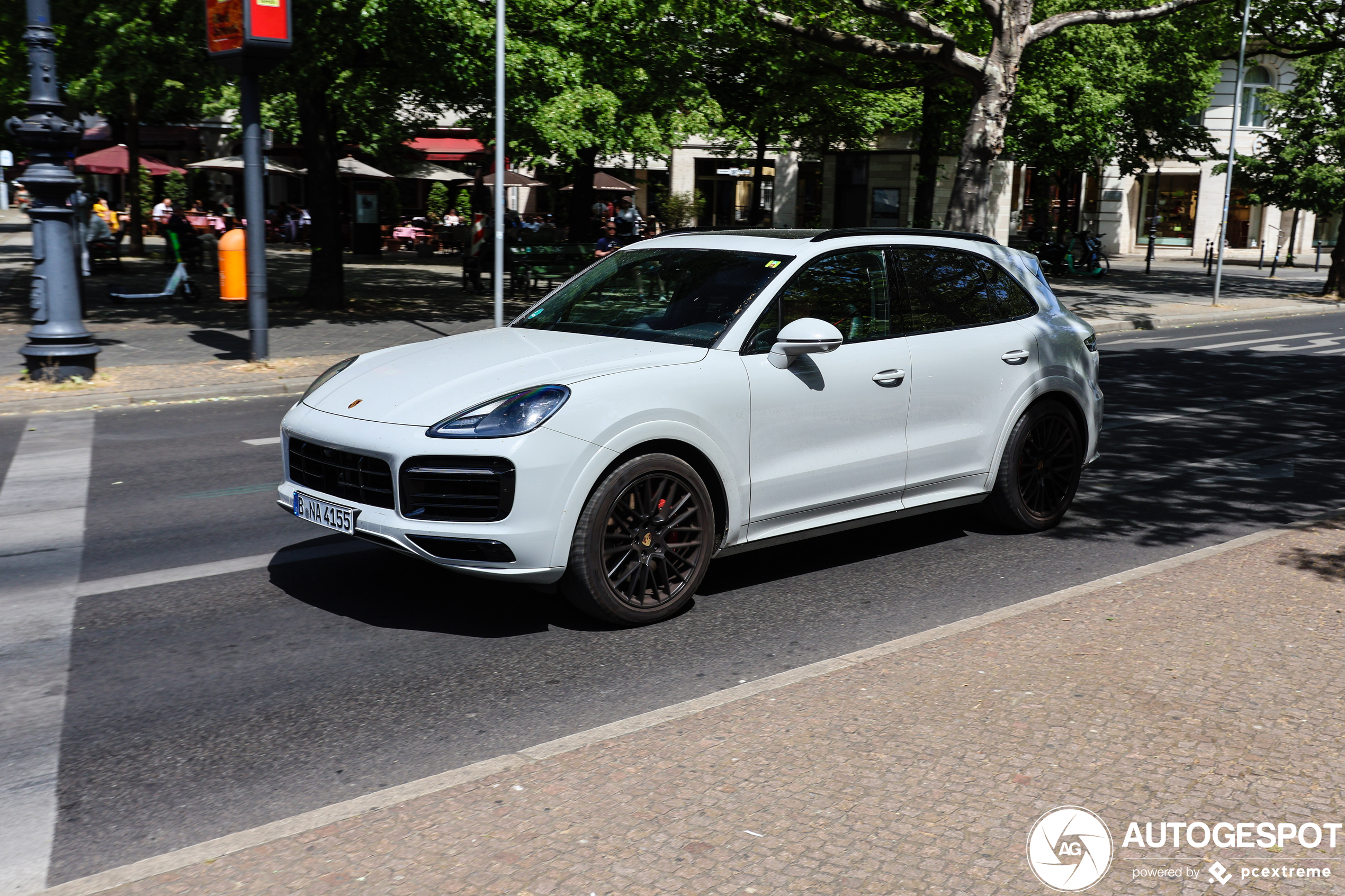 Porsche 9YA Cayenne GTS