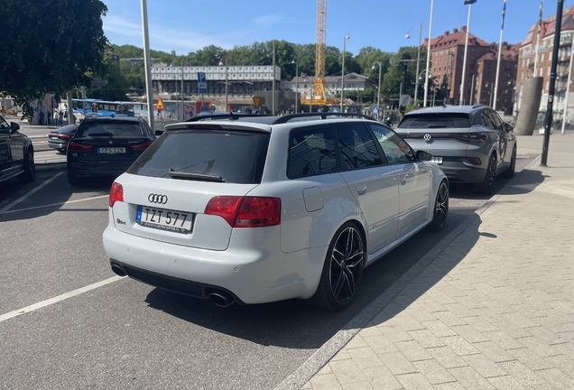 Audi RS4 Avant B7