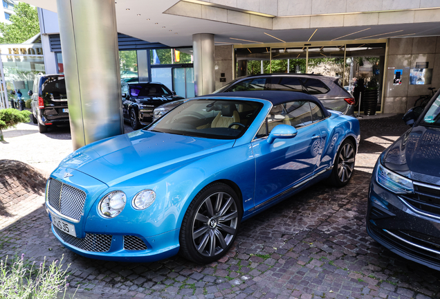 Bentley Continental GTC 2012