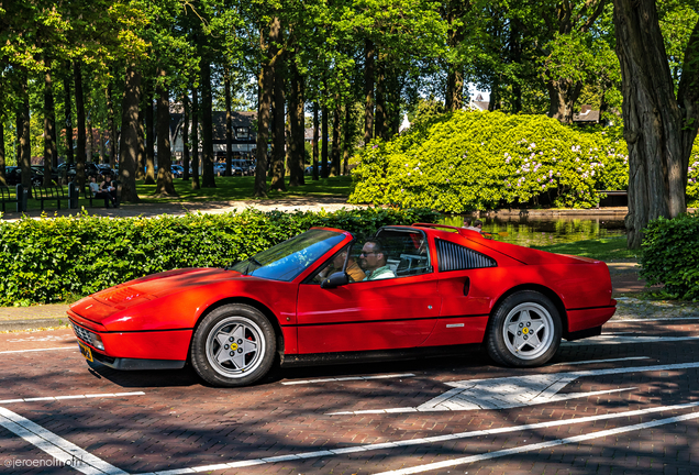 Ferrari 328 GTS