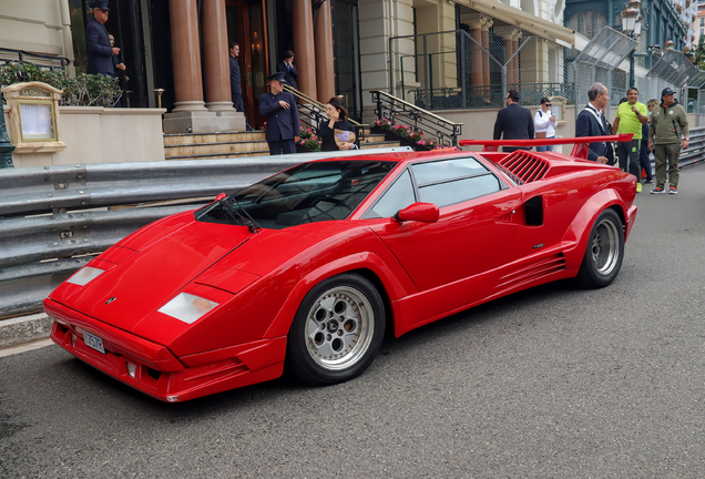 Lamborghini Countach 25th Anniversary