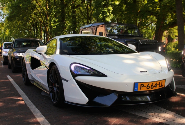 McLaren 570S