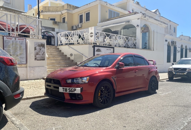 Mitsubishi Lancer Evolution X GSR FQ-300