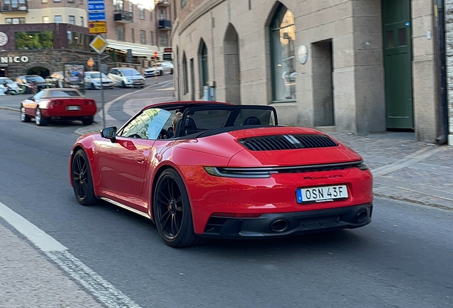 Porsche 992 Carrera 4 GTS Cabriolet