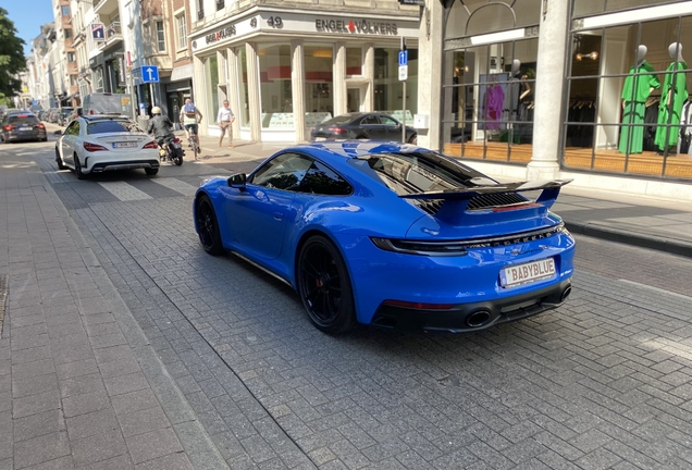 Porsche 992 Carrera GTS