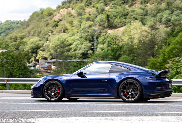 Porsche 992 GT3 Touring