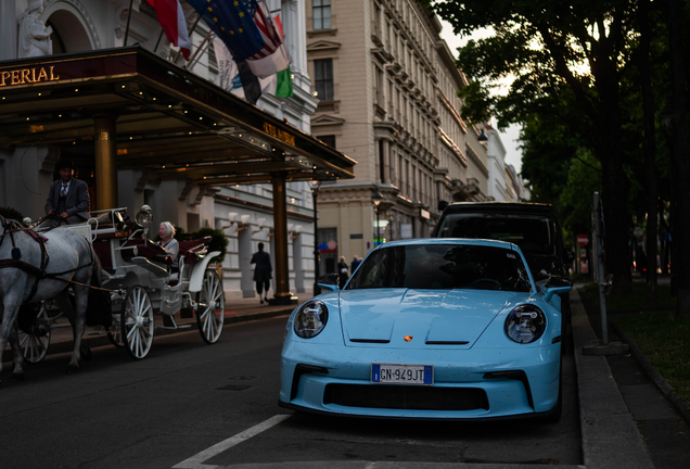 Porsche 992 GT3 Touring