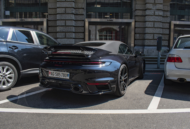 Porsche 992 Turbo Cabriolet