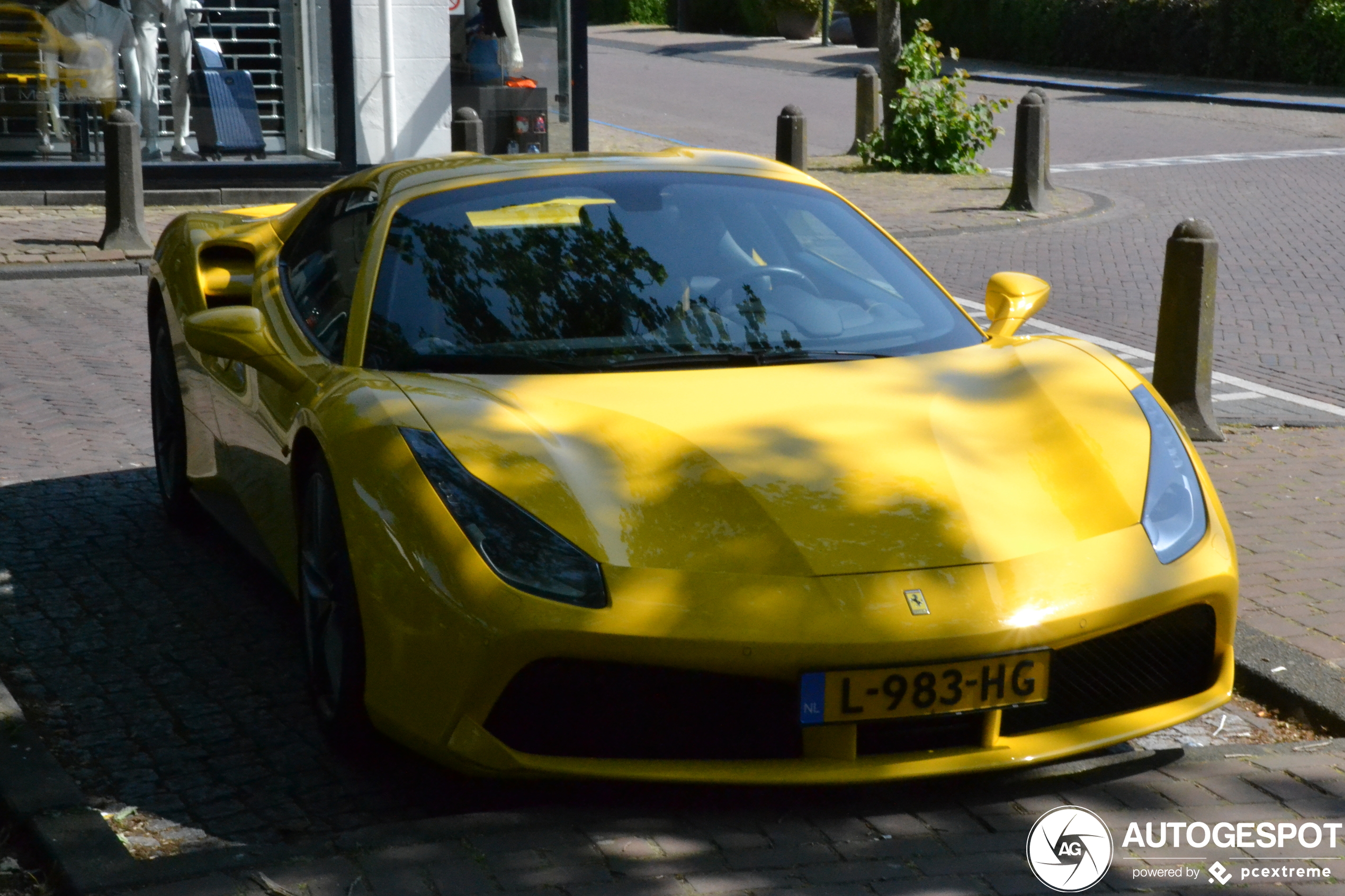 Ferrari 488 Spider