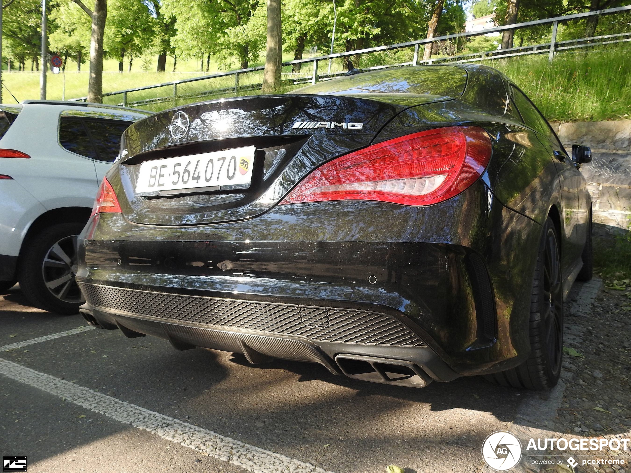 Mercedes-Benz CLA 45 AMG C117