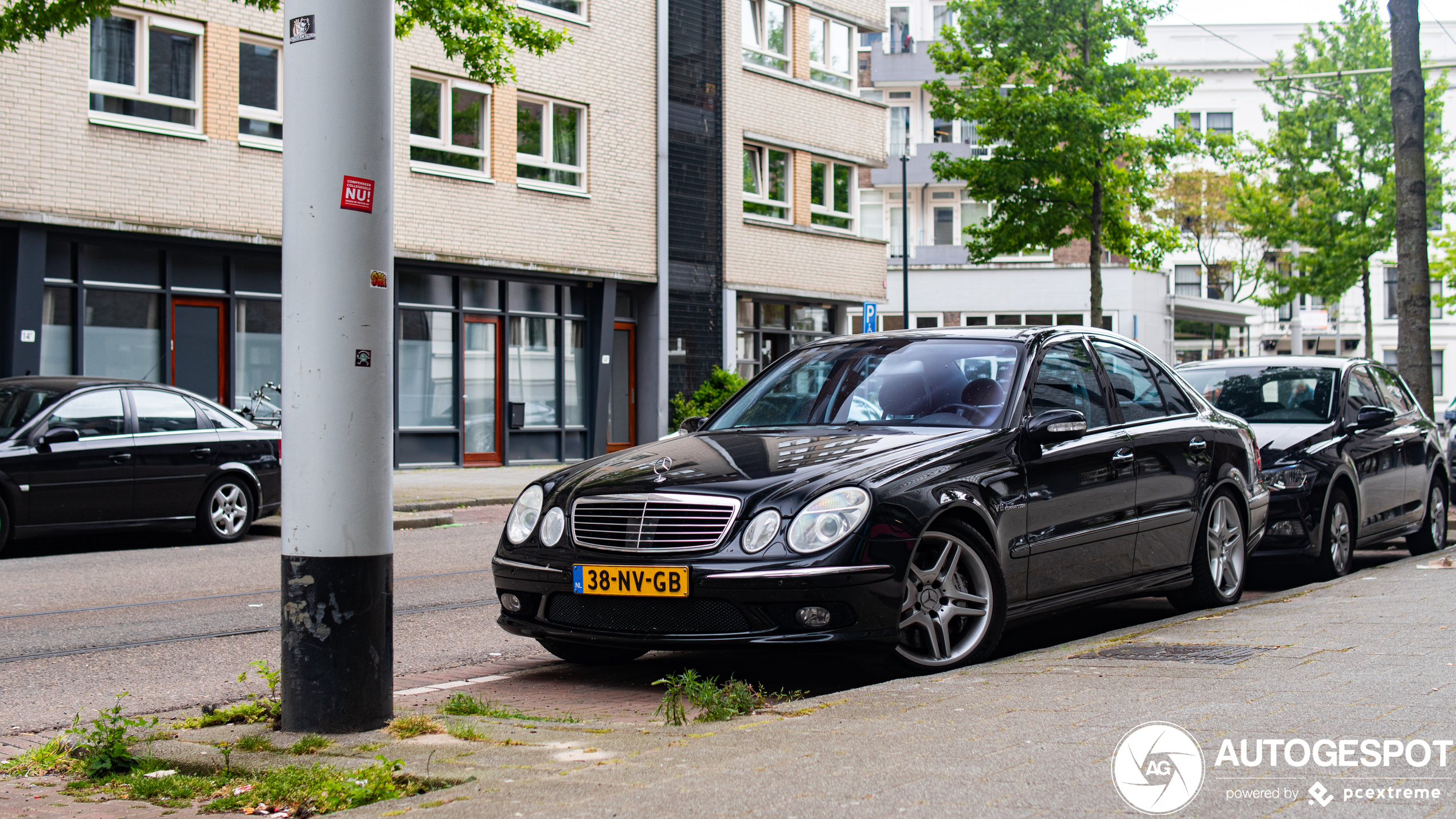 Mercedes-Benz E 55 AMG