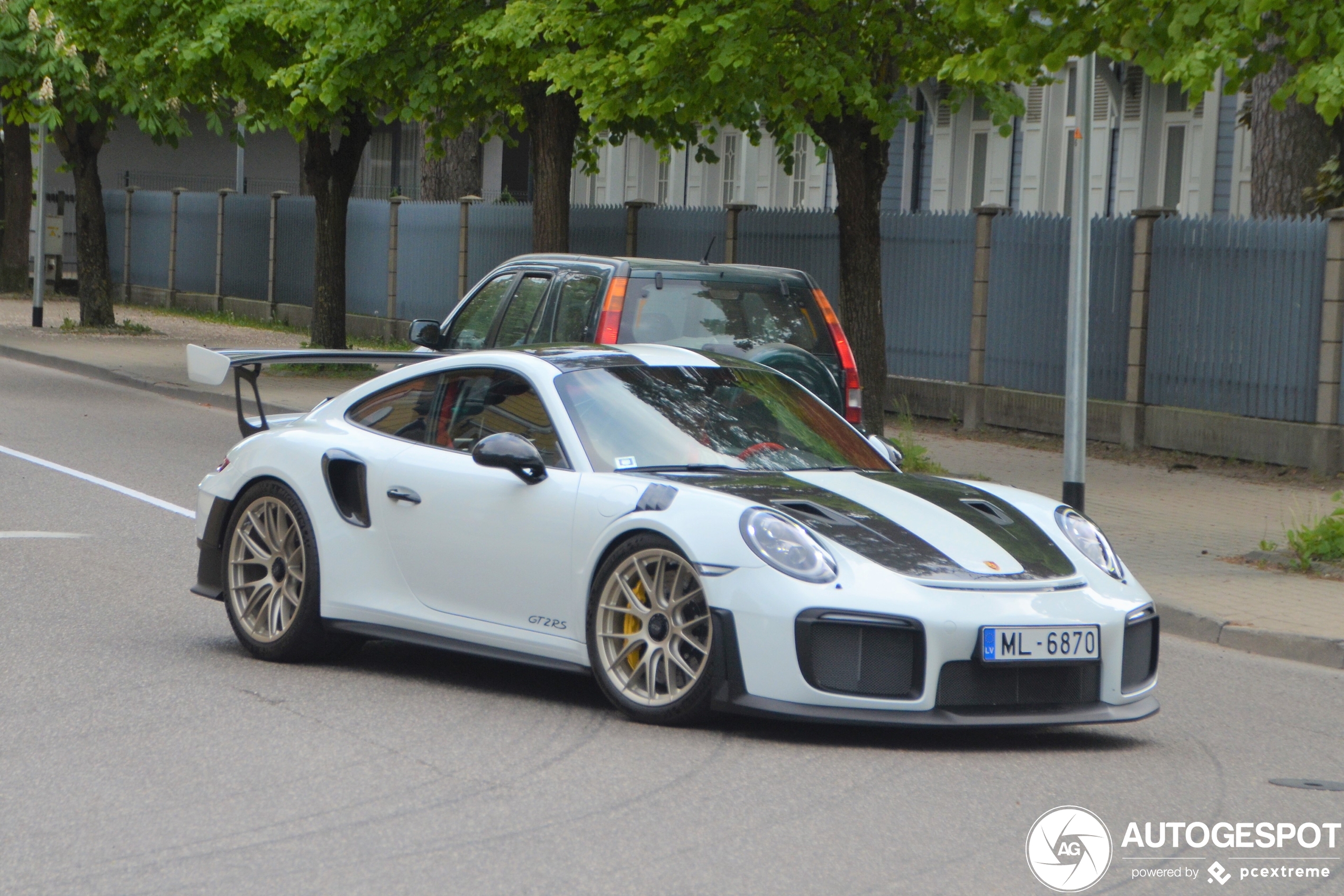 Porsche 991 GT2 RS Weissach Package