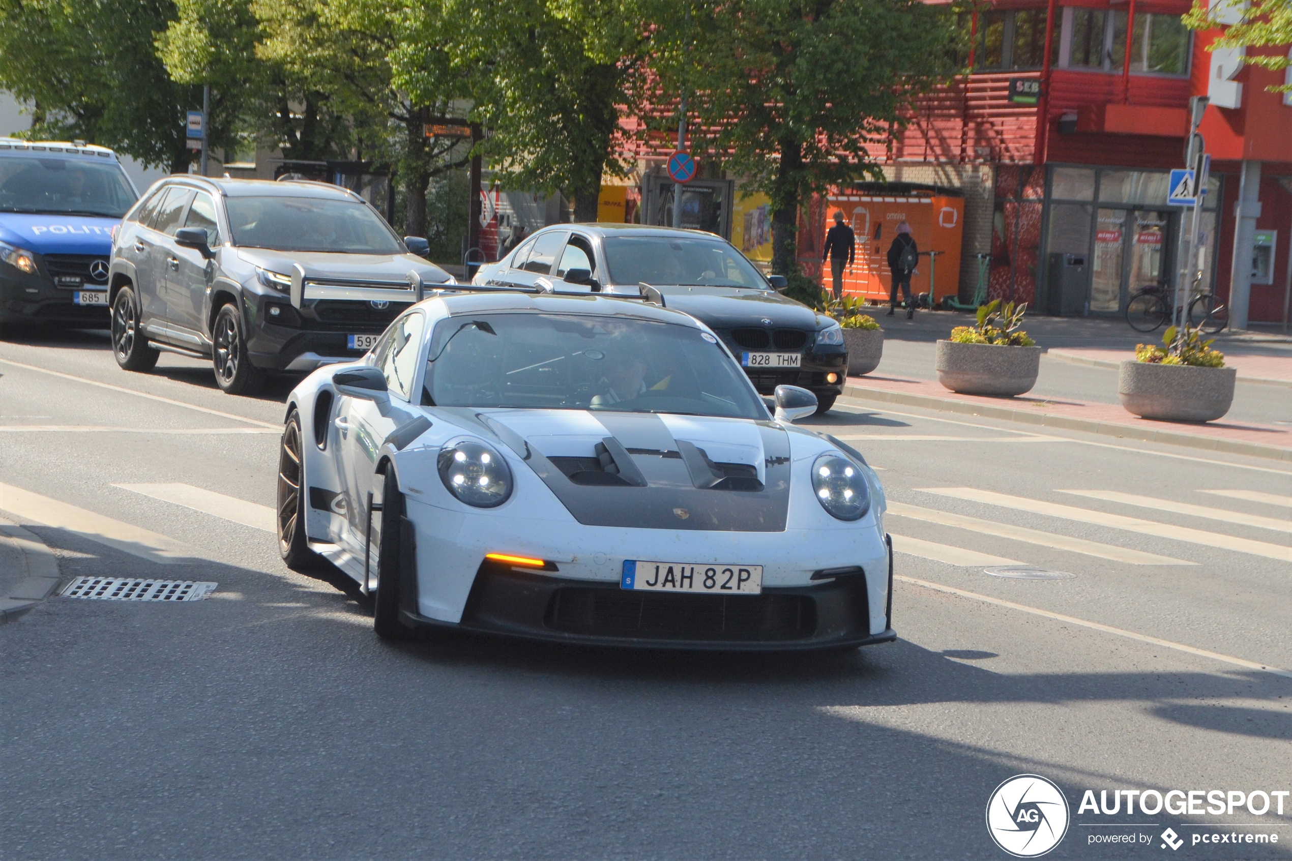 Porsche 992 GT3 RS Weissach Package