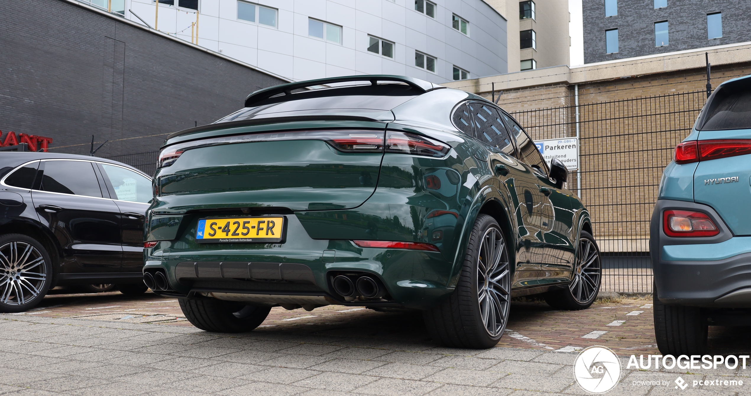 Porsche Cayenne Coupé Turbo S E-Hybrid