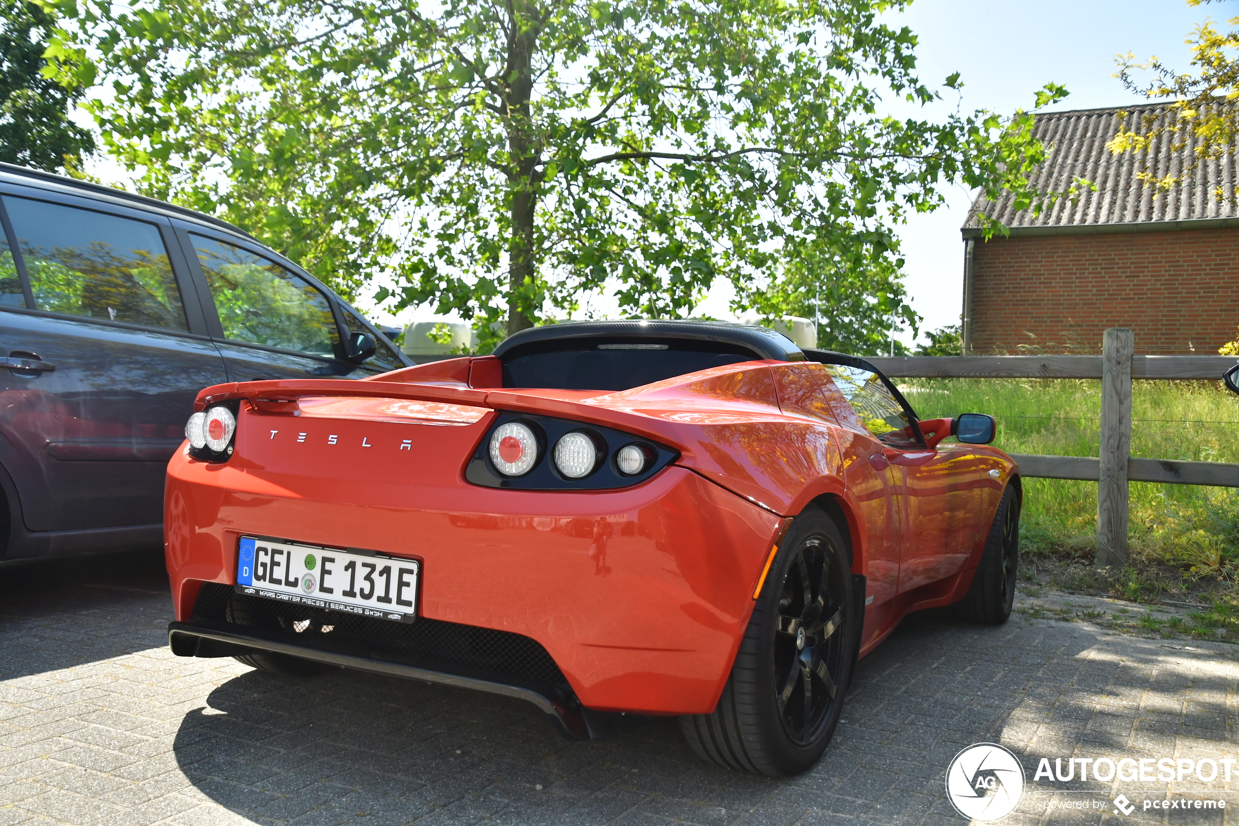 Tesla Motors Roadster Signature 250