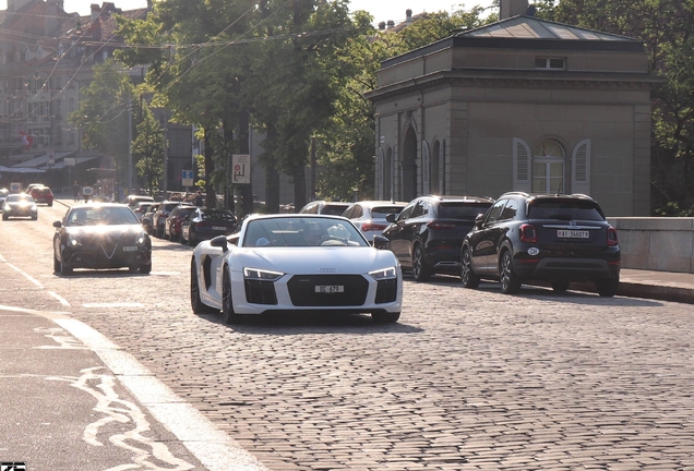 Audi R8 V10 Spyder 2016