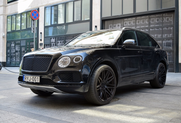 Bentley Bentayga Black Edition