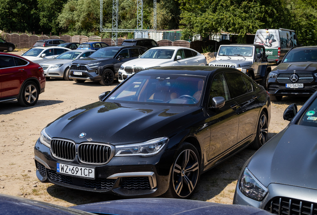 BMW M760Li xDrive