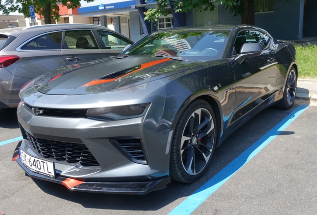 Chevrolet Camaro SS 2016 50th Anniversary