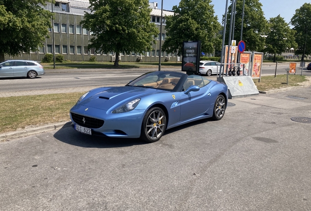 Ferrari California